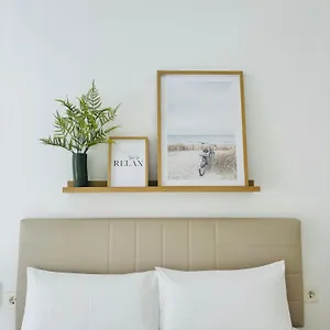 https://luminoso-apartamento-en-el-centro-de-cadiz.es-andalucia.com