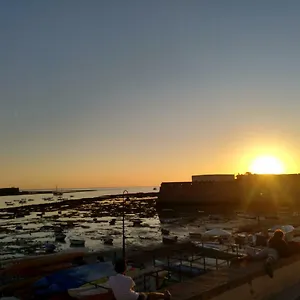 https://la-caleta-de-cadiz-wifi.es-andalucia.com