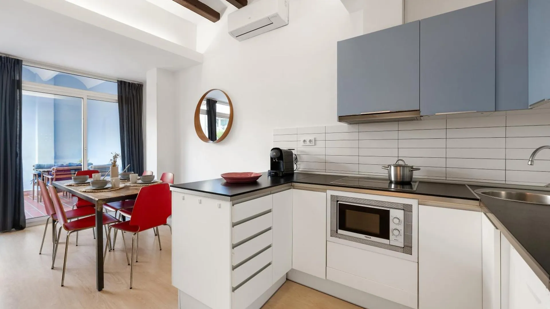 Apartament Sant Domenec Barcelona 0*,  Hiszpania